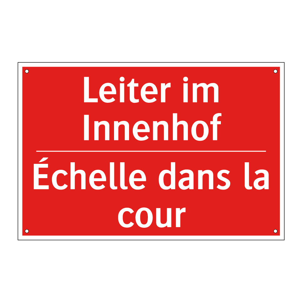 Leiter im Innenhof - Échelle dans la cour