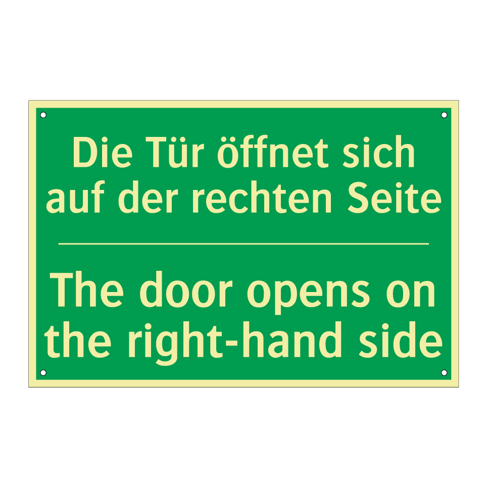 Die Tür öffnet sich auf der rechten /.../ - The door opens on the right-hand /.../