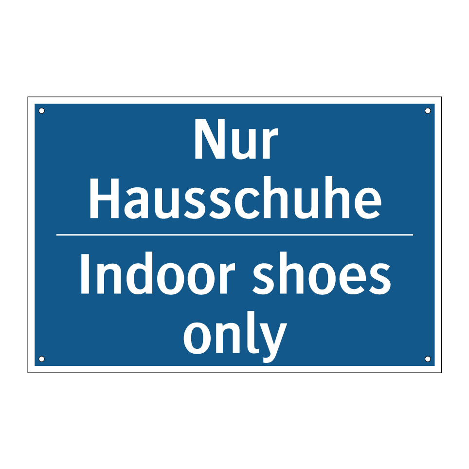 Nur Hausschuhe - Indoor shoes only