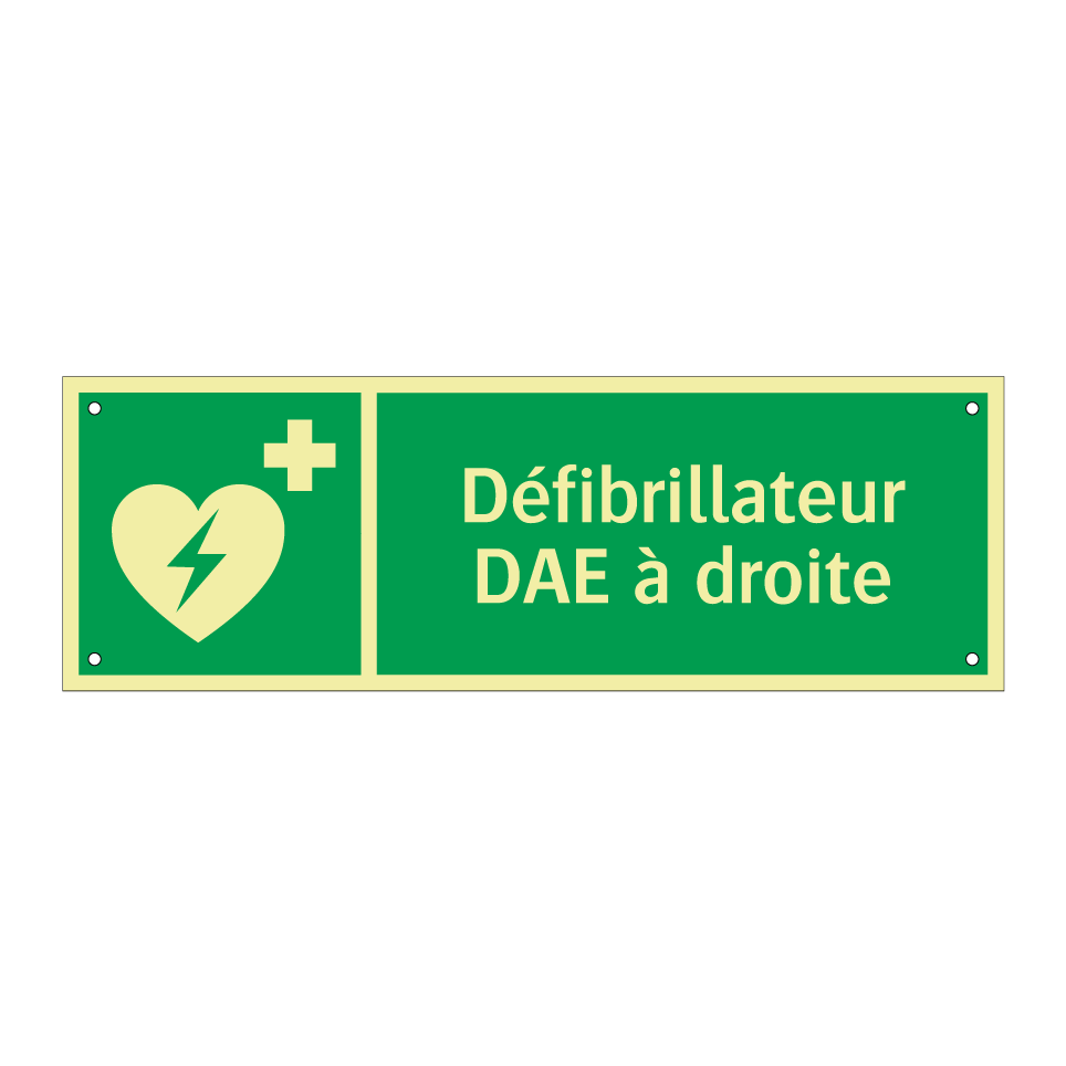 Défibrillateur DAE à droite
