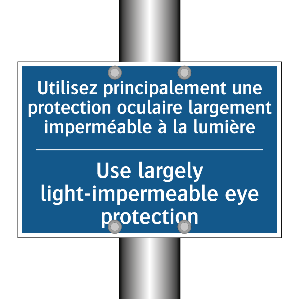 Utilisez principalement une protection /.../ - Use largely light-impermeable /.../