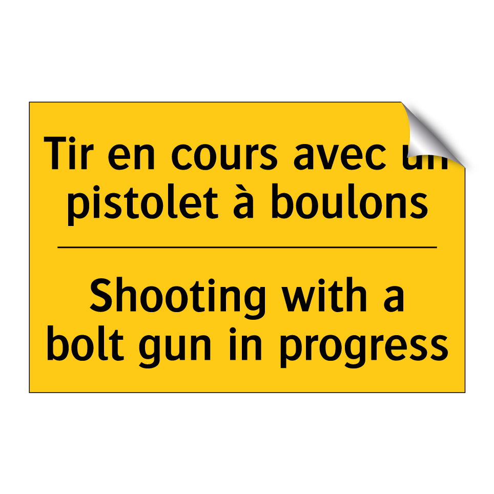 Tir en cours avec un pistolet /.../ - Shooting with a bolt gun in progress /.../
