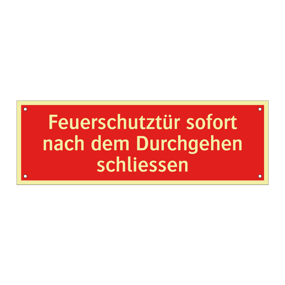 Feuerschutztür sofort nach dem Durchgehen schliessen