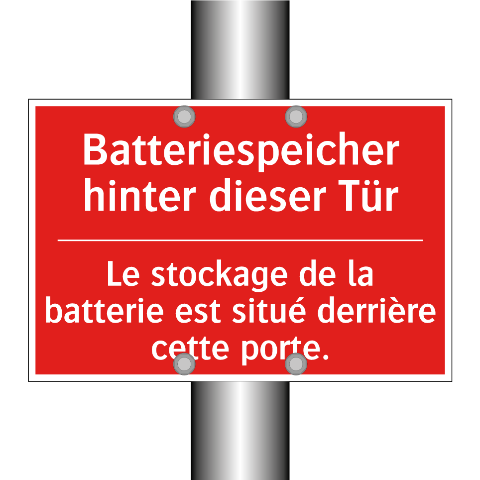 Batteriespeicher hinter dieser  /.../ - Le stockage de la batterie est  /.../