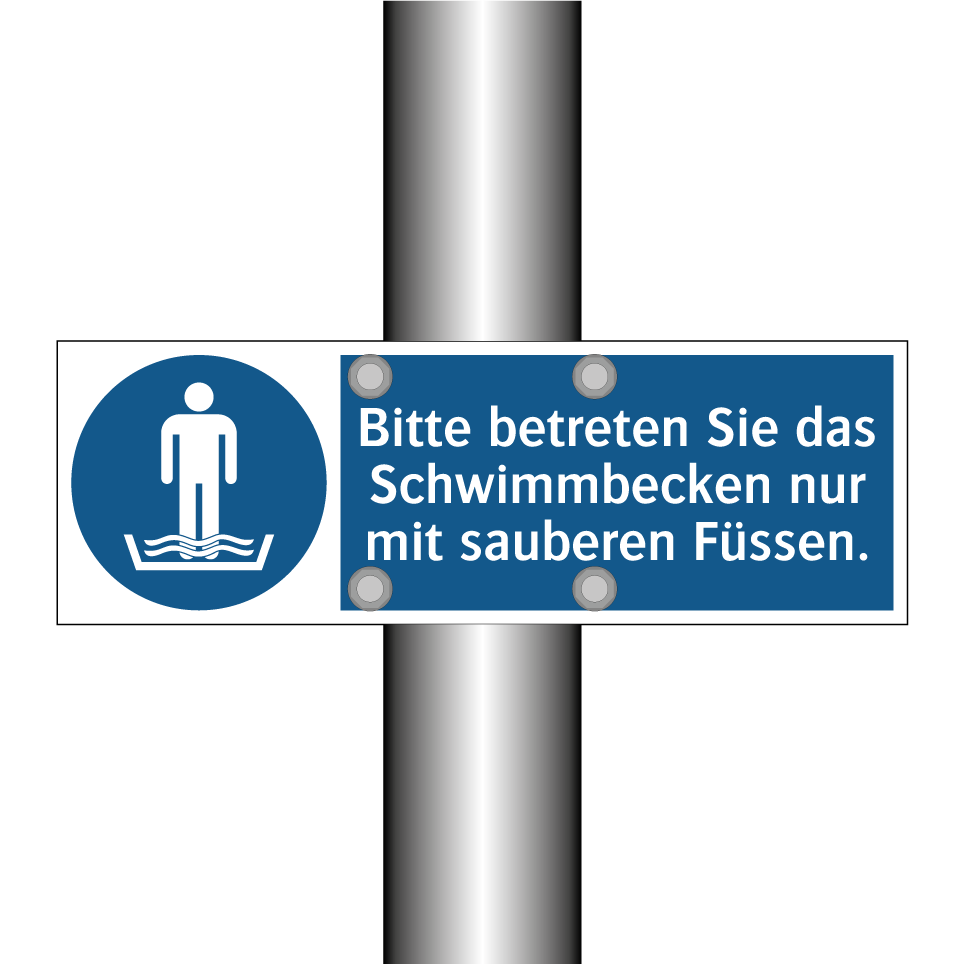 Bitte betreten Sie das Schwimmbecken nur mit sauberen Füssen.