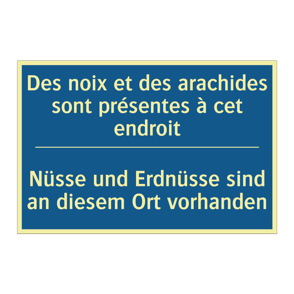 Nüsse und Erdnüsse sind an diesem  /.../ - Des noix et des arachides sont  /.../