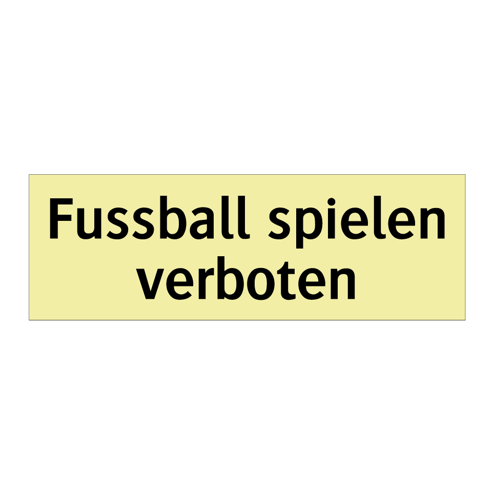 Eintritt mit Fussballschuhen verboten!