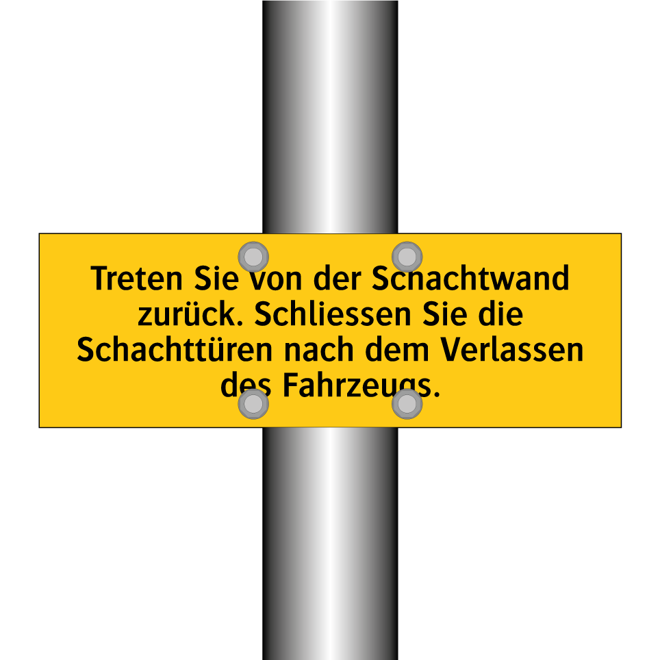 Treten Sie von der Schachtwand zurück. Schliessen Sie die Schachttüren nach dem Verlassen des Fahrzeugs.