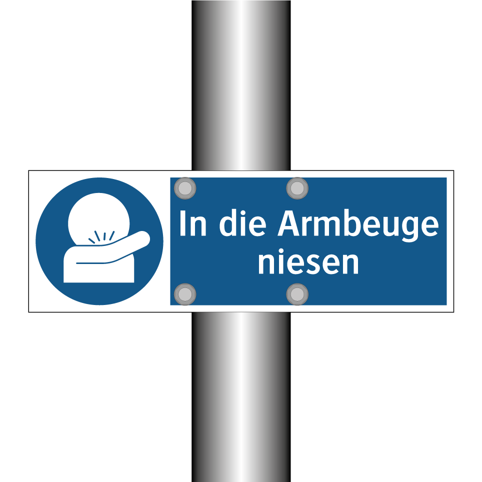 In die Armbeuge niesen