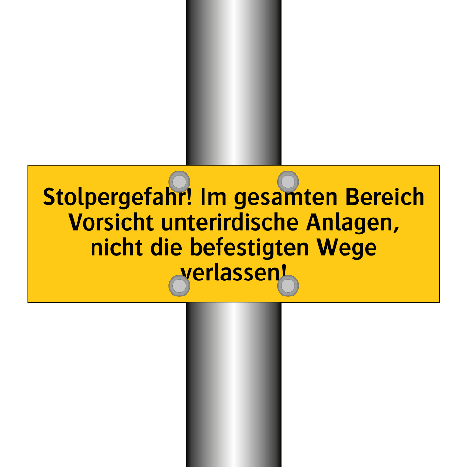 Stolpergefahr! Im gesamten Bereich Vorsicht unterirdische Anlagen, nicht die befestigten Wege verlassen!