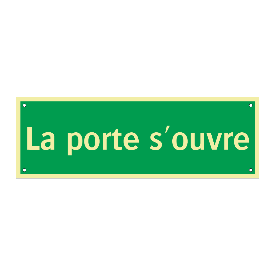 La porte s'ouvre