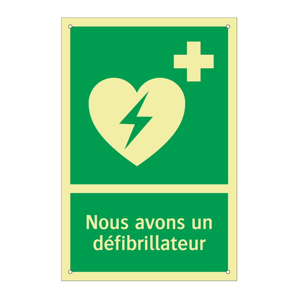 Nous avons un défibrillateur
