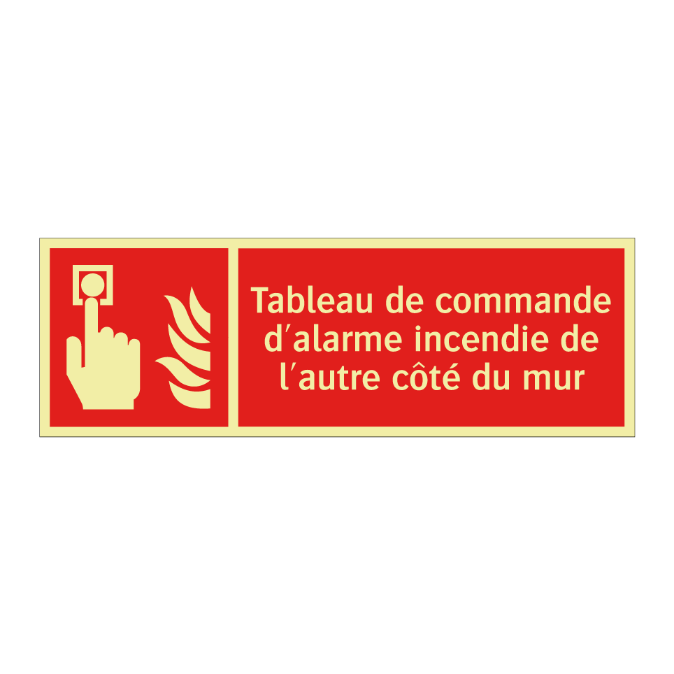 Tableau de commande d'alarme incendie de l'autre côté du mur