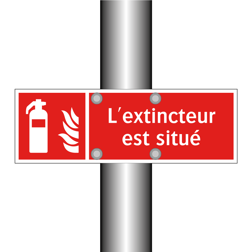 L'extincteur est situé