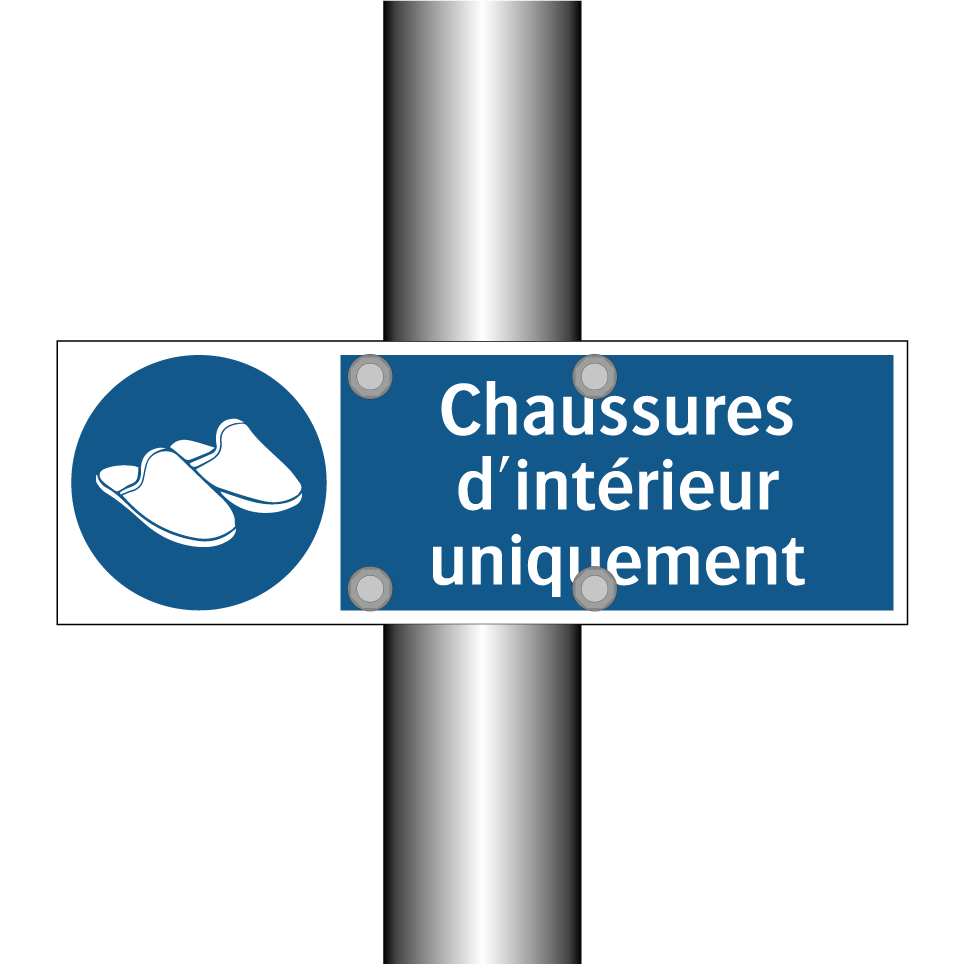 Chaussures d'intérieur uniquement