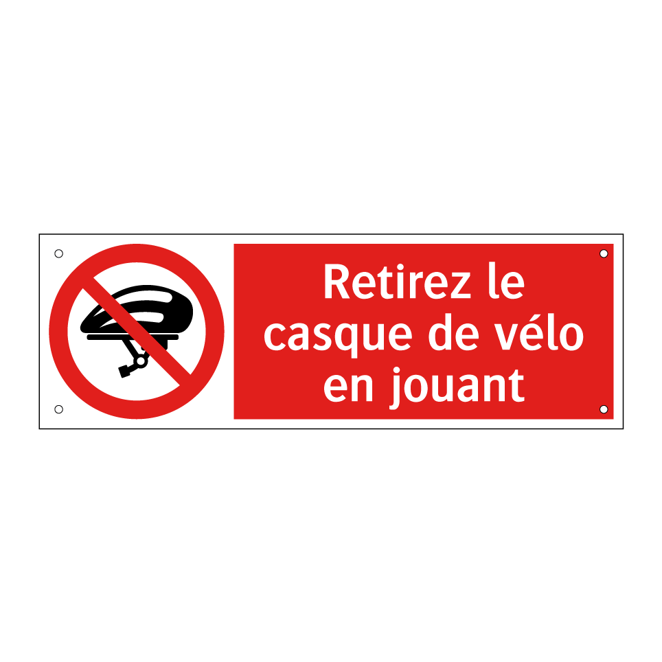 Retirez le casque de vélo en jouant