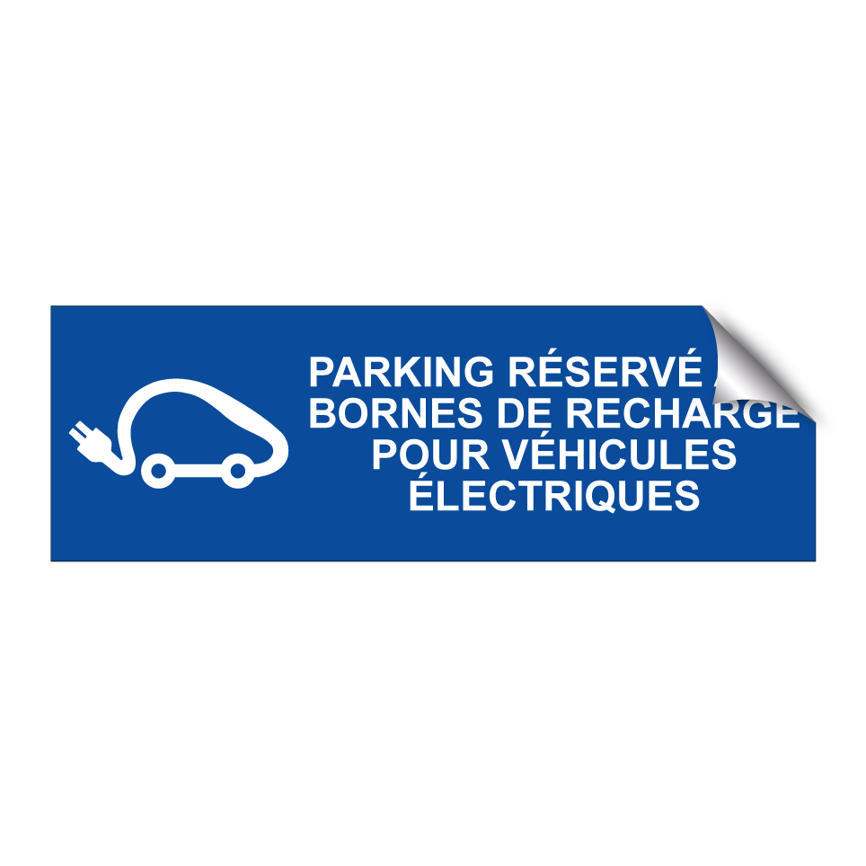 Parking réservé aux bornes de recharge pour véhicules électriques.
