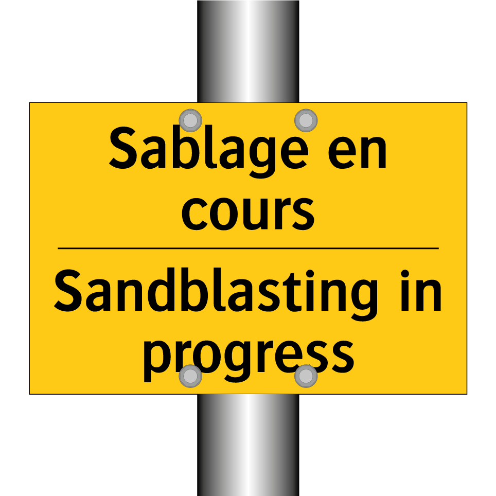 Sablage en cours - Sandblasting in progress