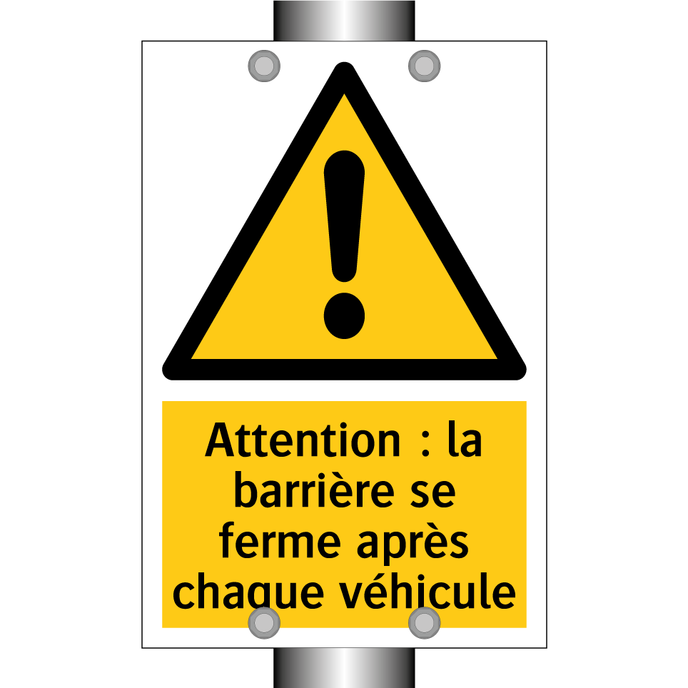 Attention : la barrière se ferme après chaque véhicule
