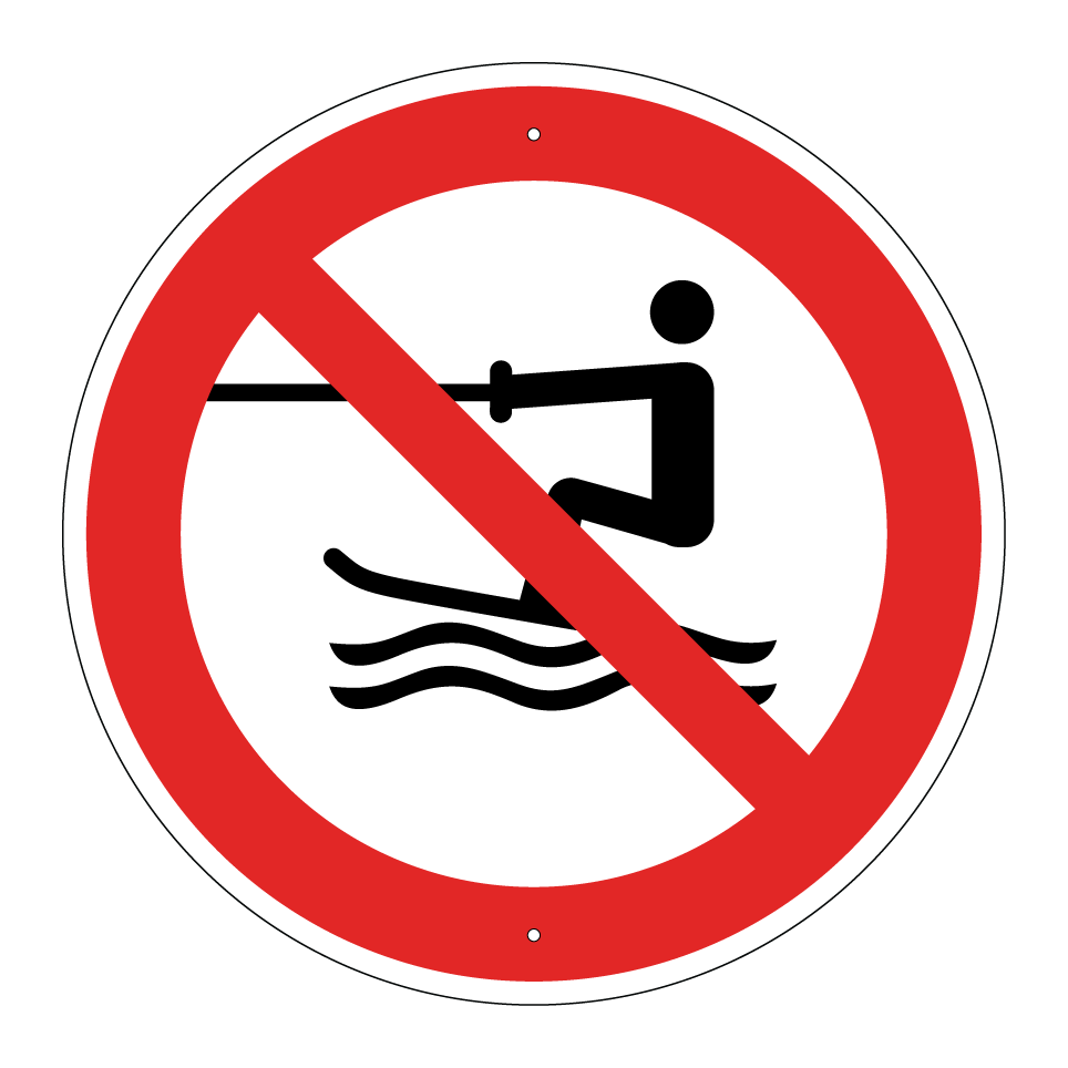 P058 Activité nautique tractée interdite